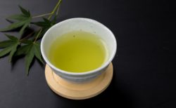 緑茶が育毛に役立つ理由4選